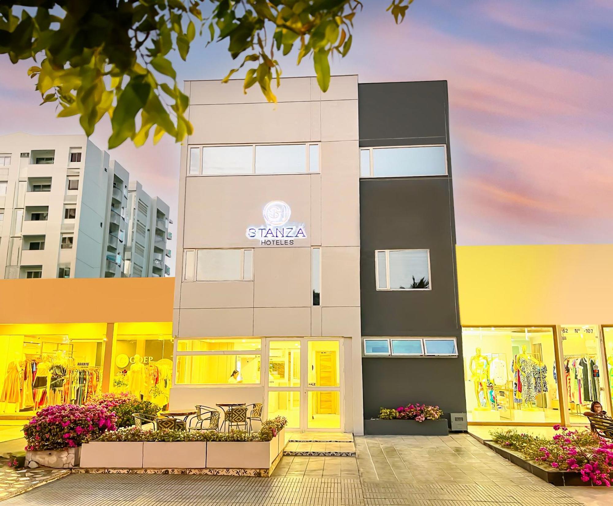 Stanza Hotel Monteria Bagian luar foto