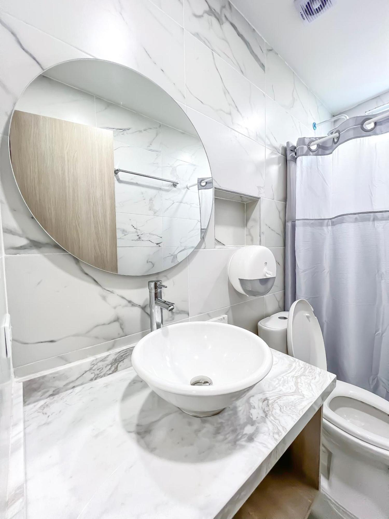 Stanza Hotel Monteria Bagian luar foto