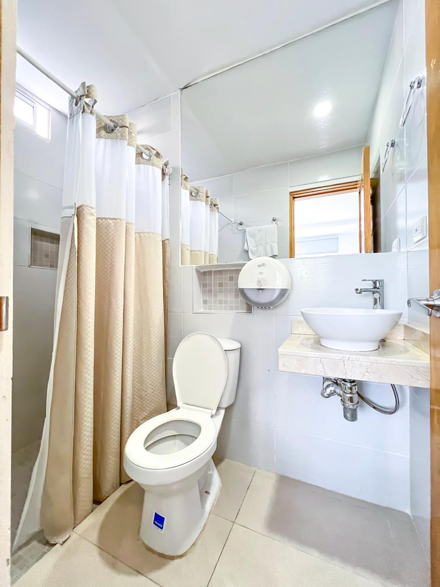 Stanza Hotel Monteria Bagian luar foto